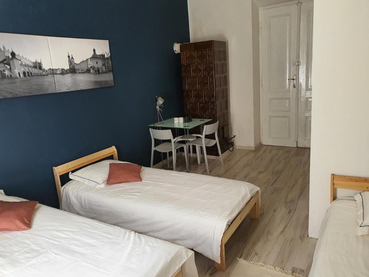 Amen Curie 8 Apartment 5*